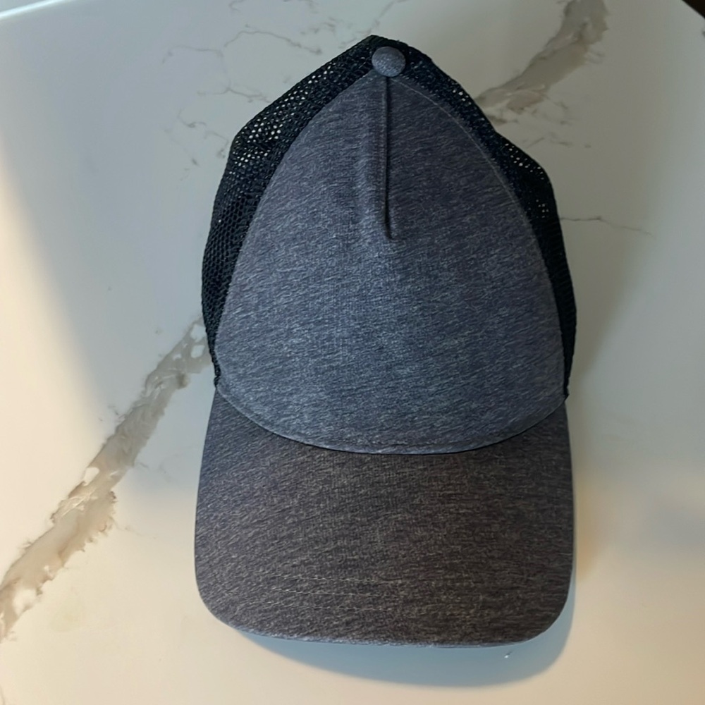 Men’s Lululemon Baseball Hat Cap